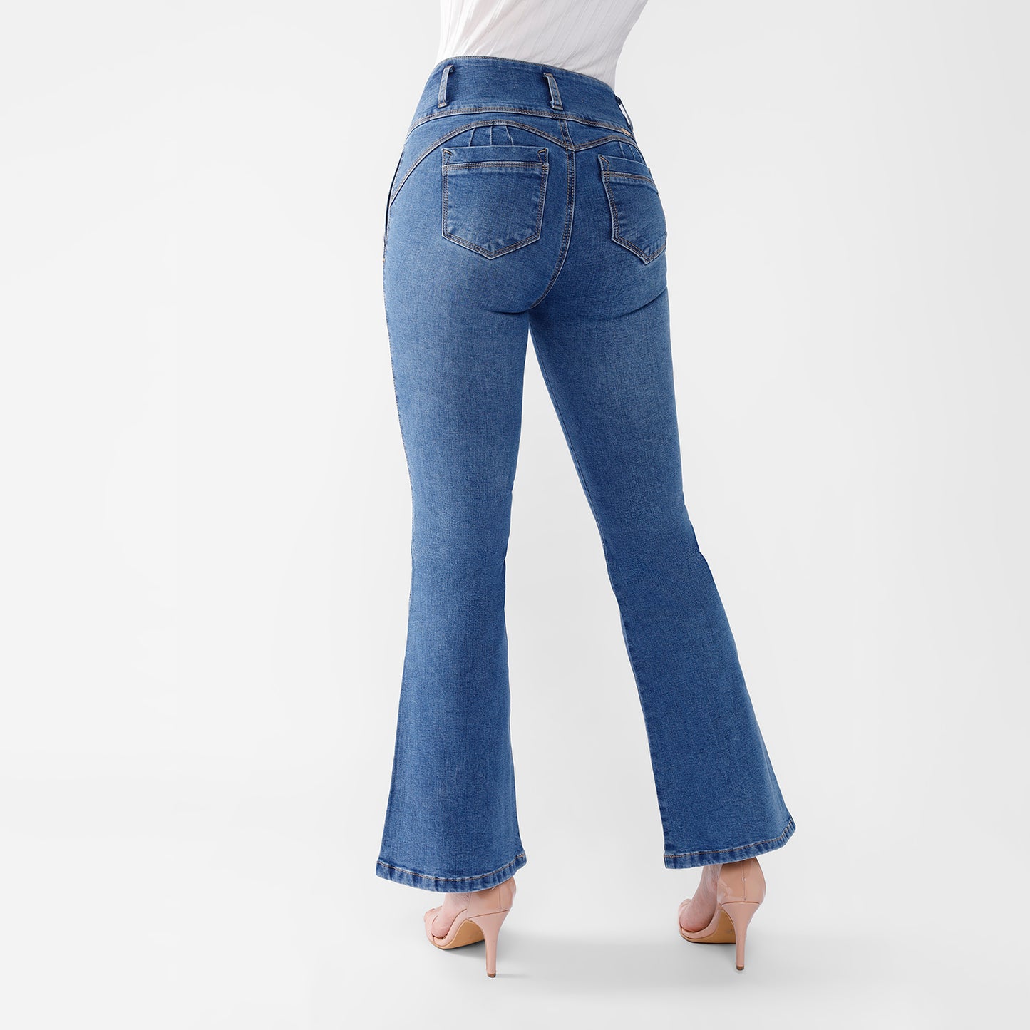 Pantalón Jean Cintura Flare Push Up 4 Botones
