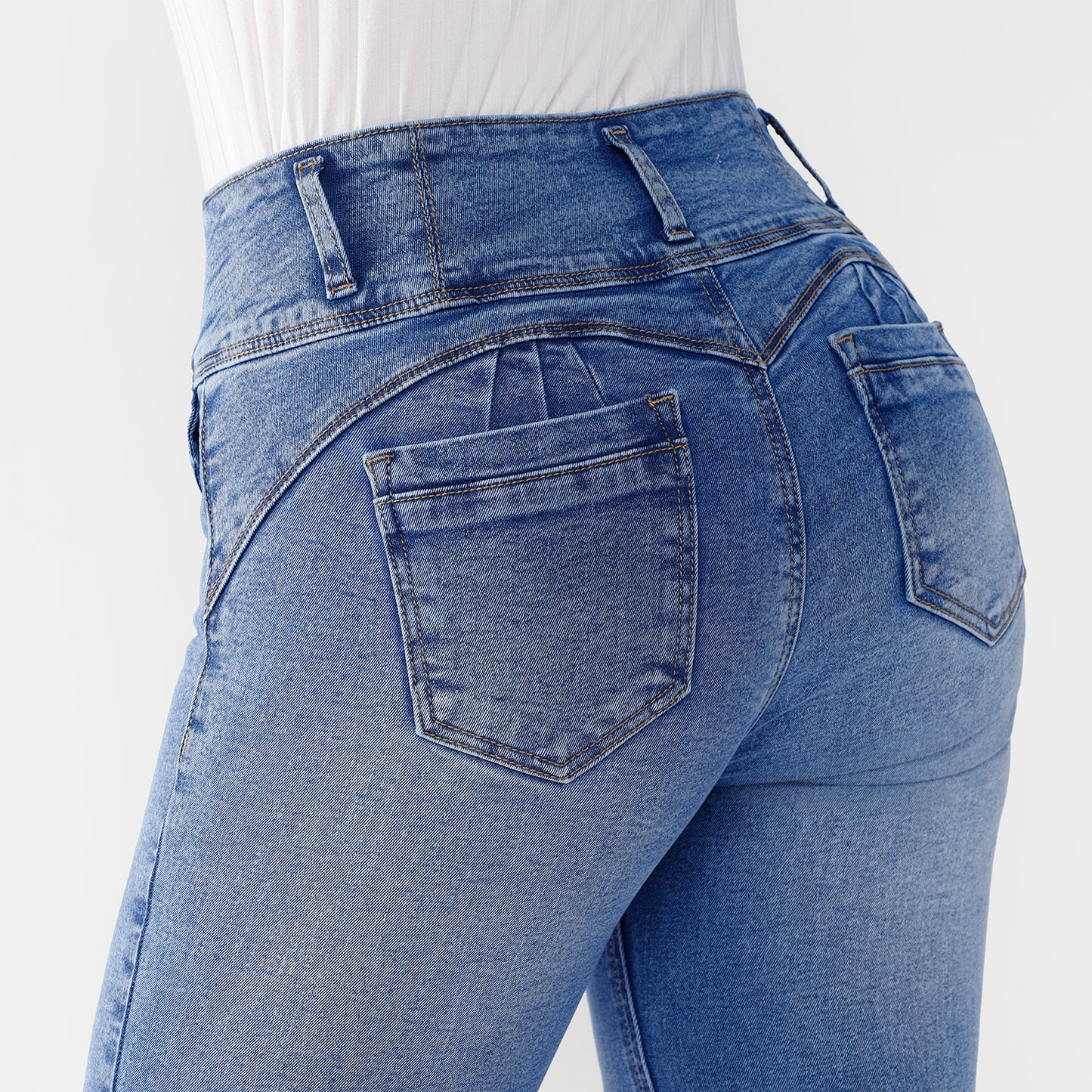 Pantalón jean Yireli Cintura Flare 3 botones