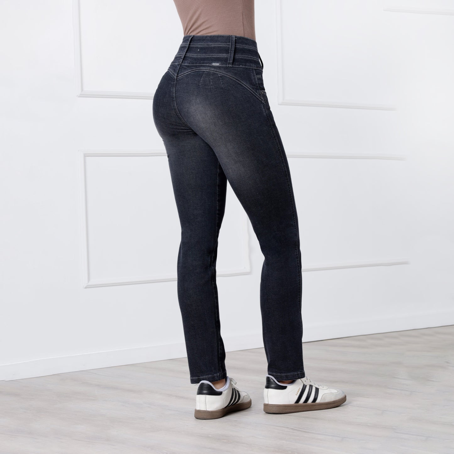 Jean Push Up de Tiro Alto para Mujer