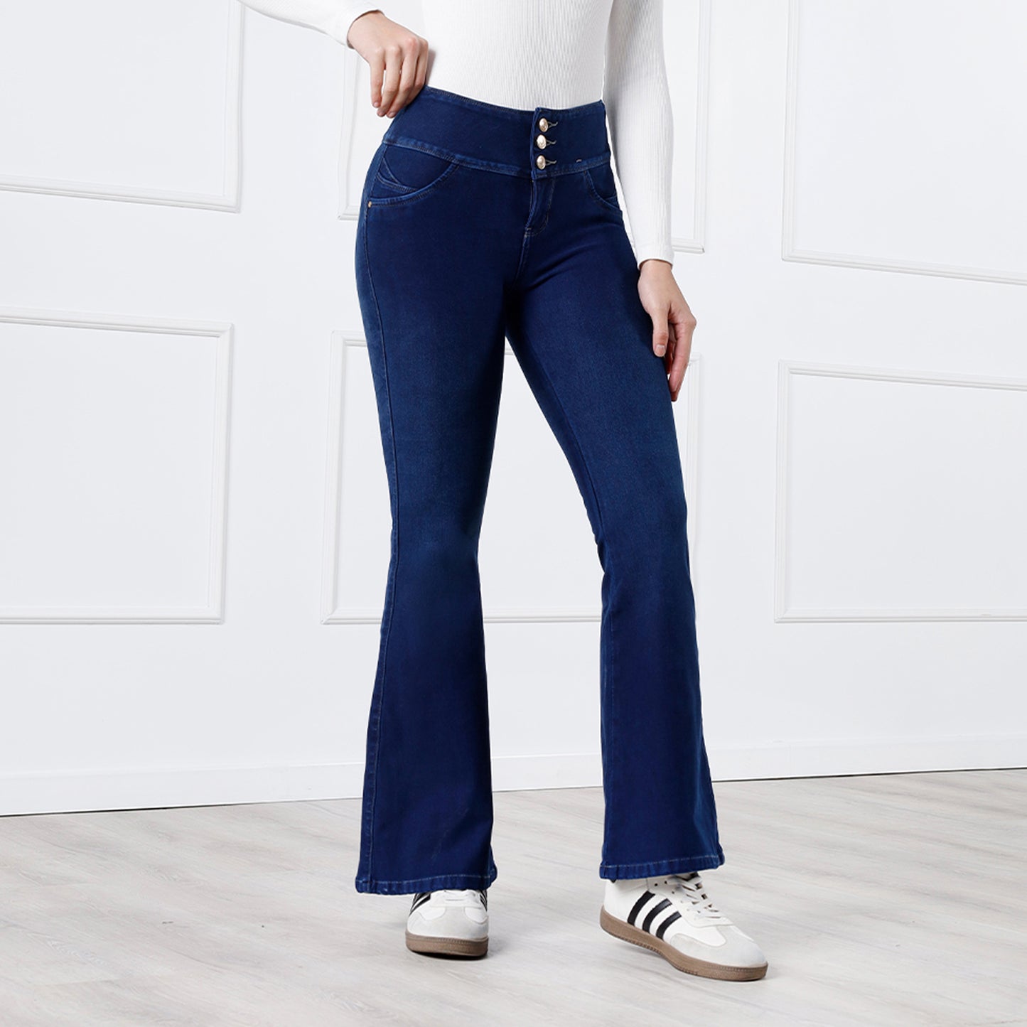 Pantalón French Terry Valeria Cintura Flare 3 Botones