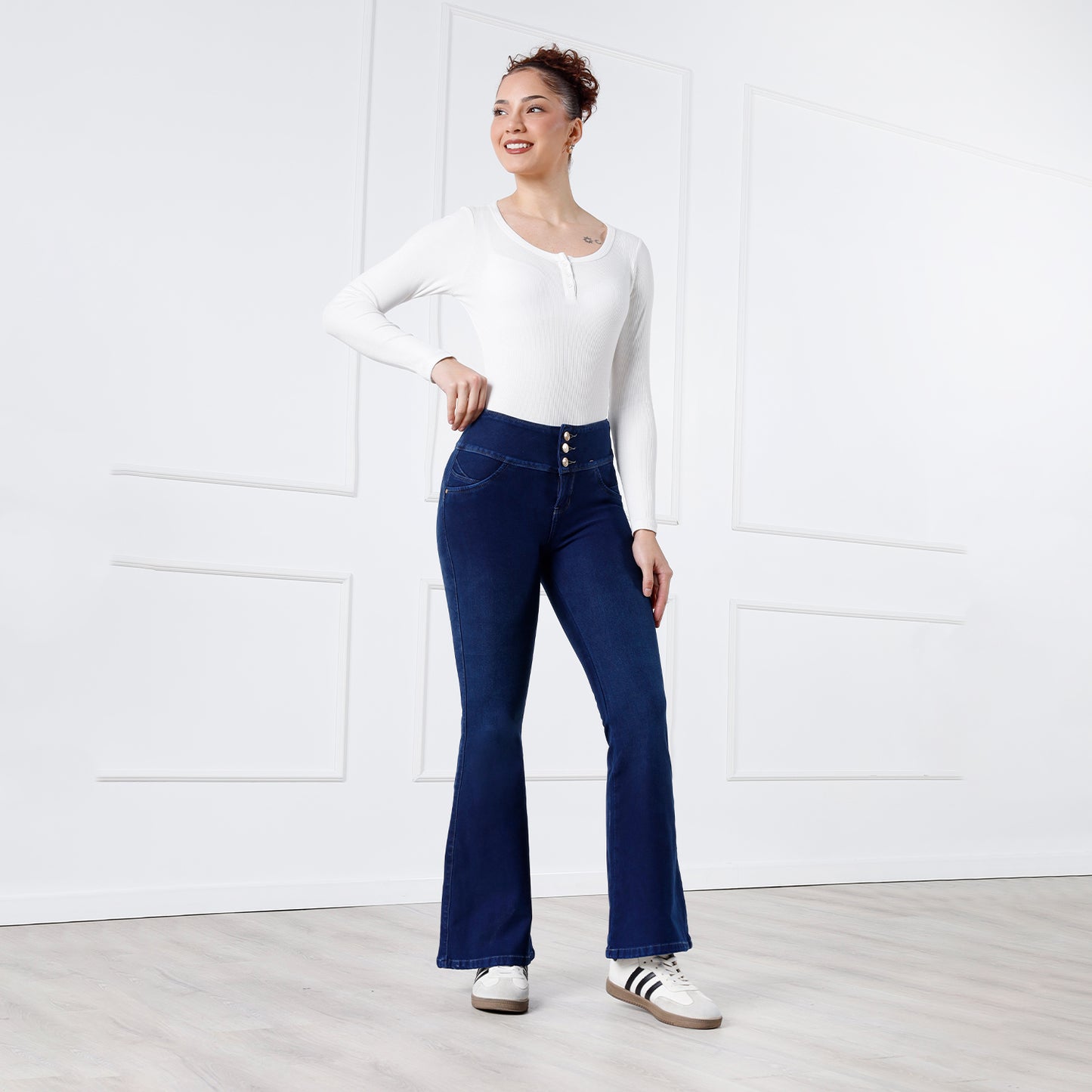 Pantalón French Terry Valeria Cintura Flare 3 Botones