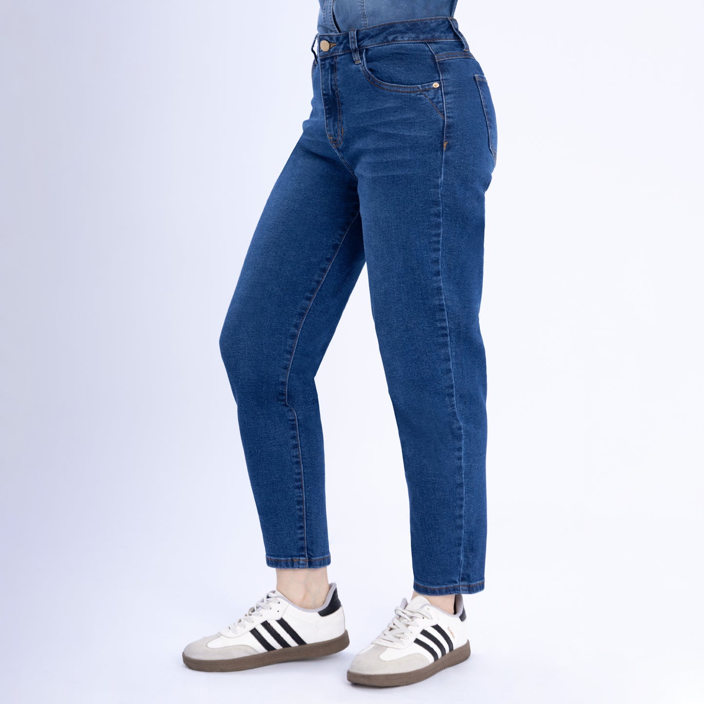 Jean Mom Fit Cintura Pepper Focalizado