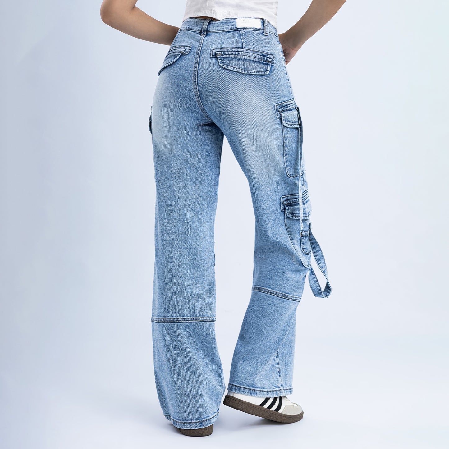 Jean Cintura Wide Leg Cargo Diamante