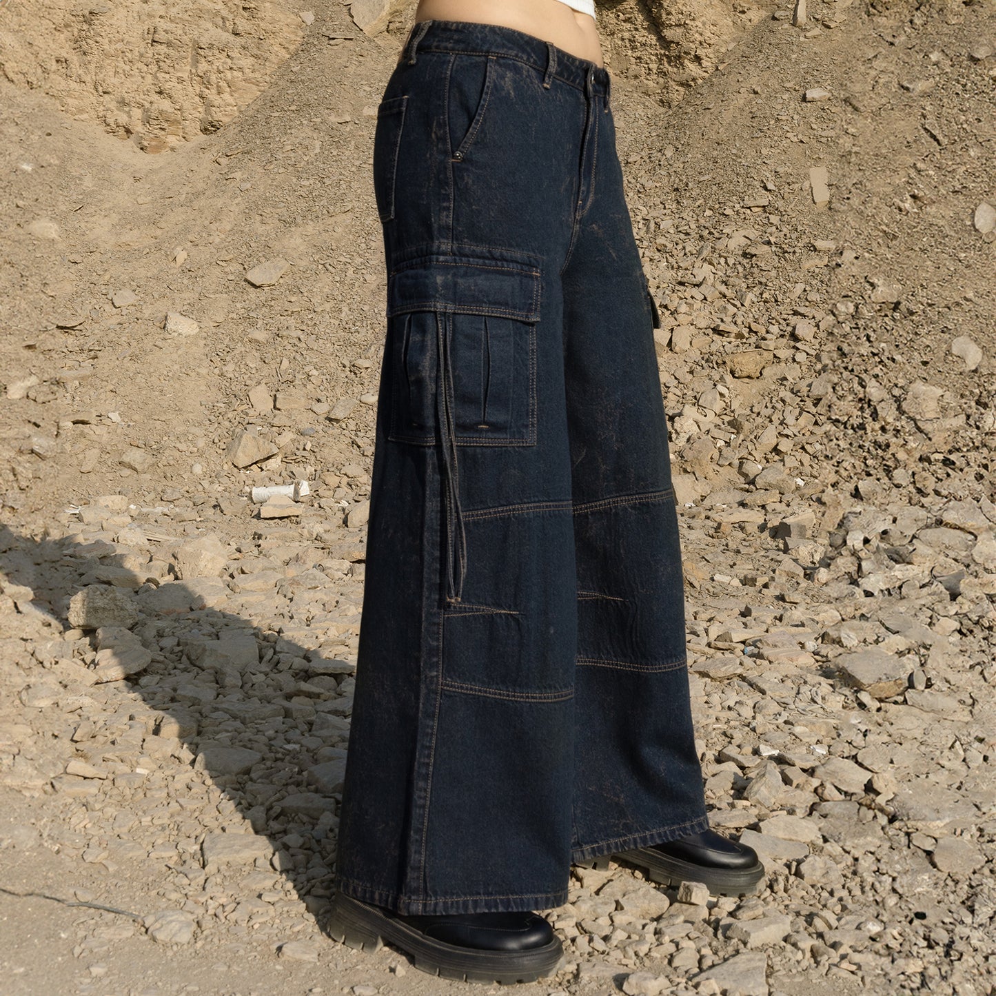 Jean Wide Loose Cargo Pepper Frosteado