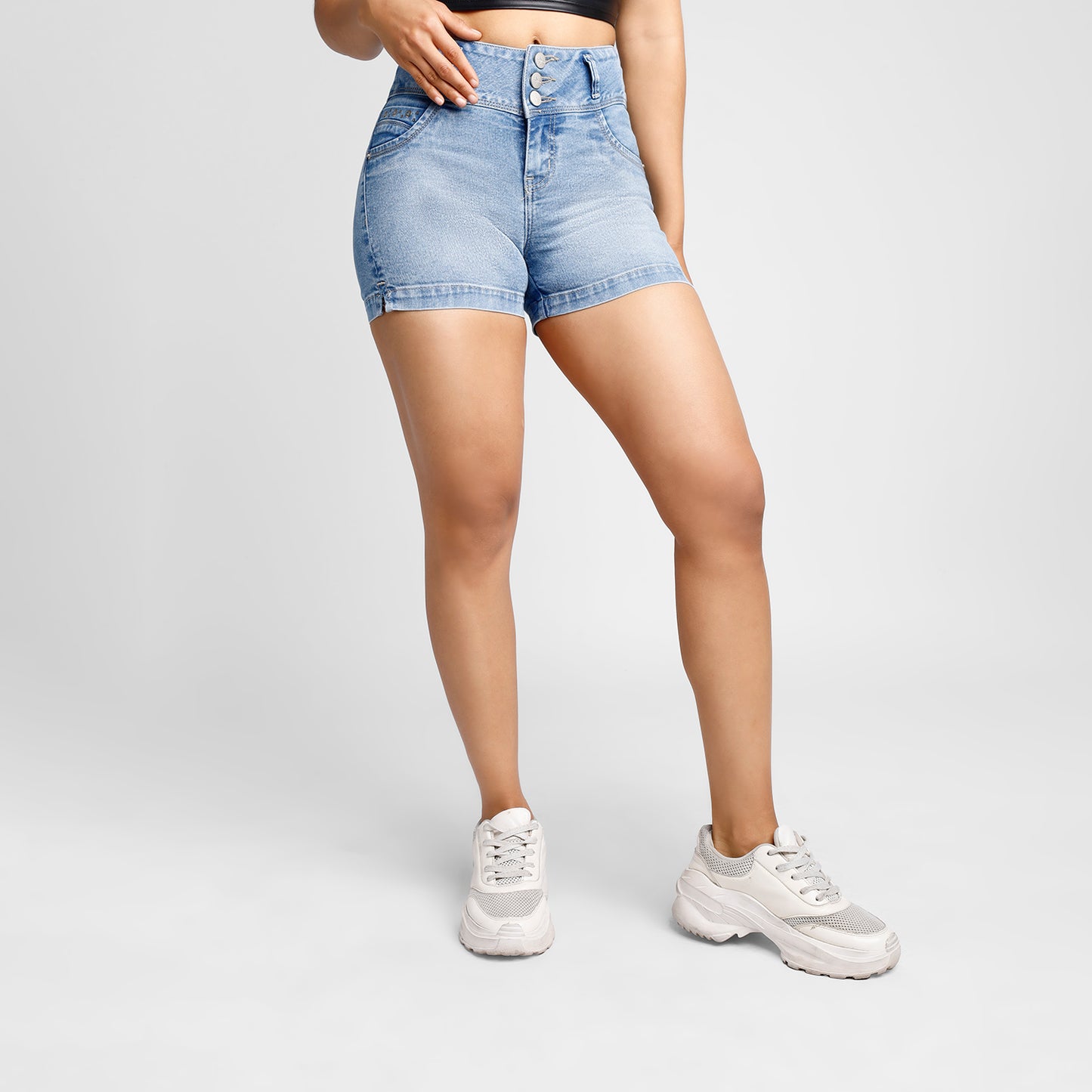 Short a la cintura 3 Botones - Celeste Focalizado