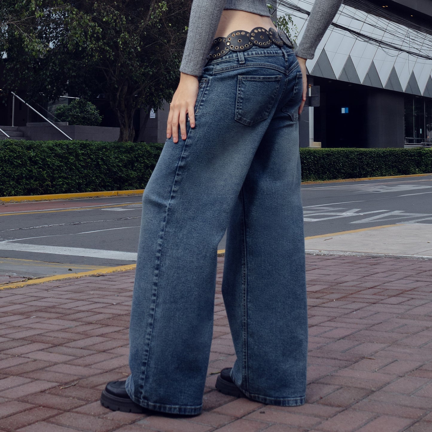 Pantalón K15101 Wide Leg Cadera 1b Pepper Frosteado
