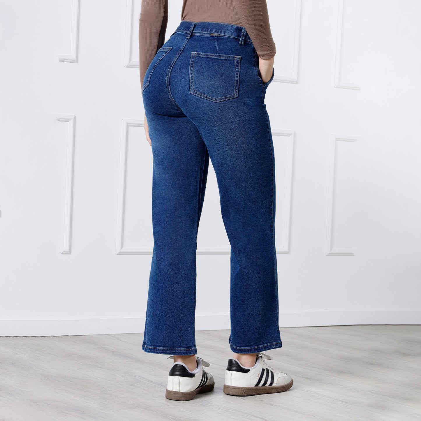 Pantalon Jean Cintura Wide Leg con Correa Denim.