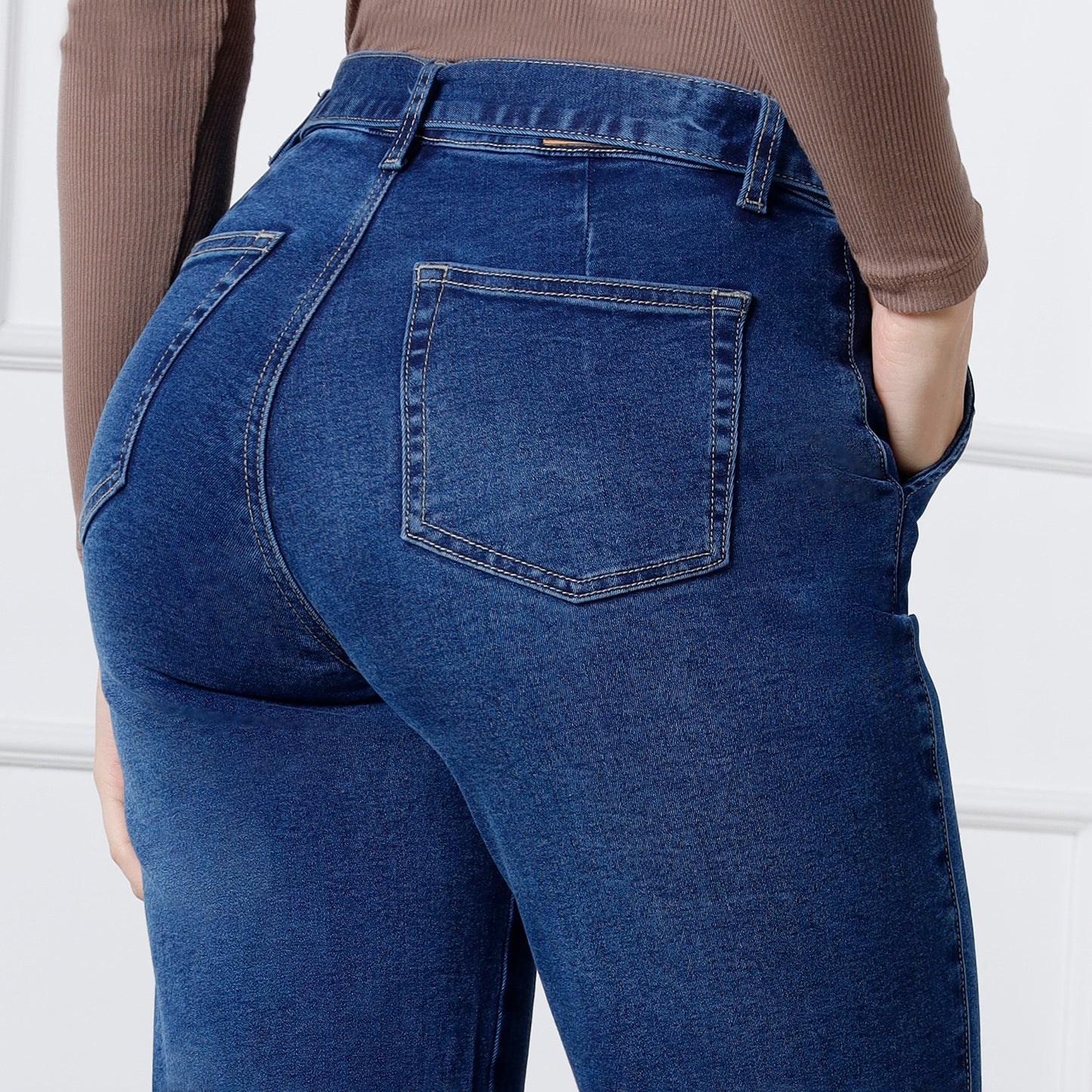 Pantalon Jean Cintura Wide Leg con Correa Denim.