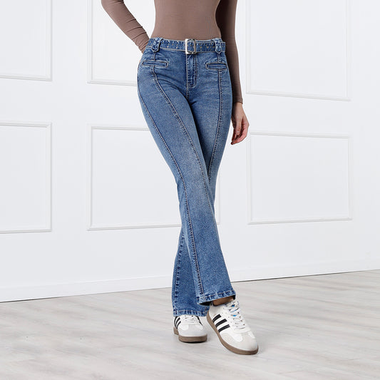 Pantalón Jean cintura Flare con Correa