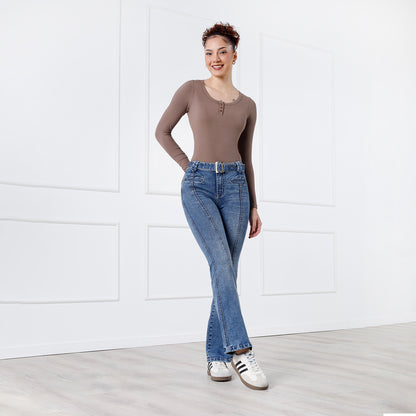 Pantalón Jean cintura Flare con Correa